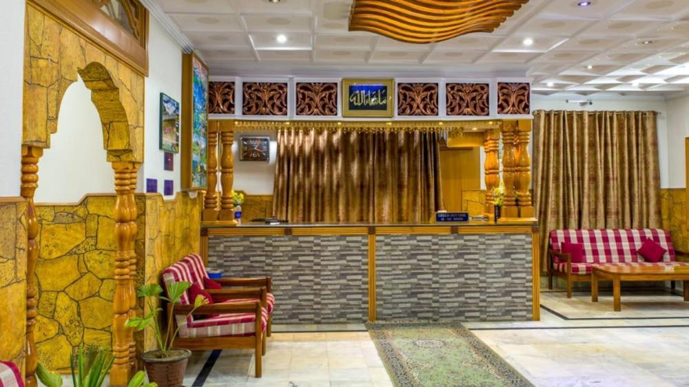 נאראן Royal Hotel מראה חיצוני תמונה